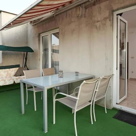 In Slatine With Sea View, Terrace, Air Conditioning, Wi-fi Апартаменты